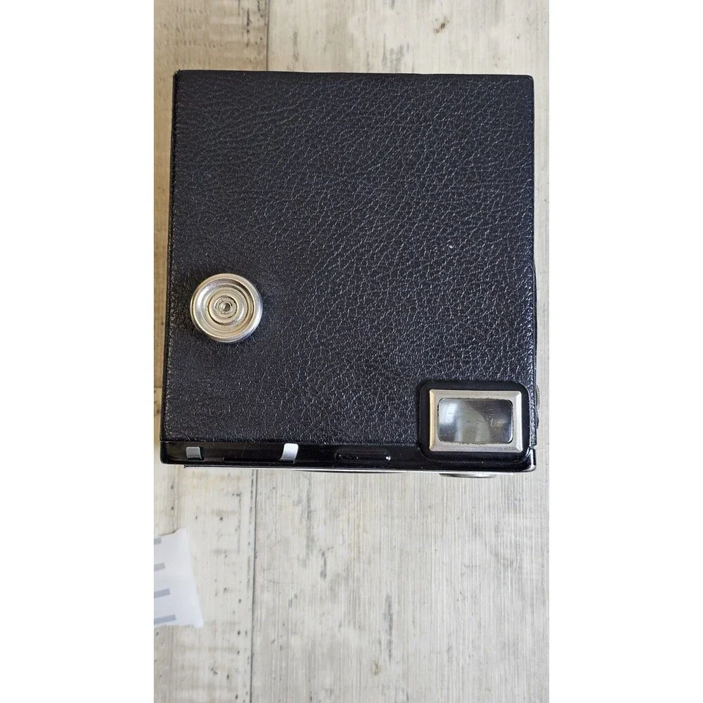Vintage Kodak Brownie Target Six-16 Art Deco Box Camera 616 Film 1946-1951